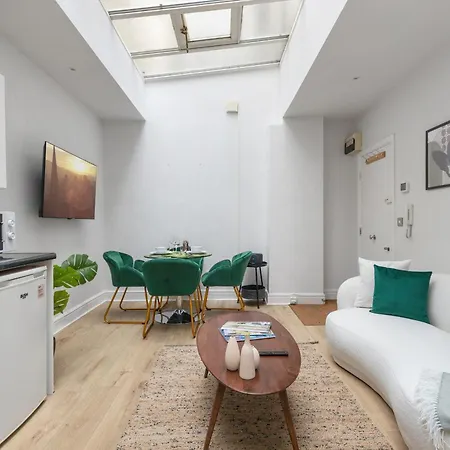 Luxury Boutique Apartment - La Reserve South Kensington London Exterior photo